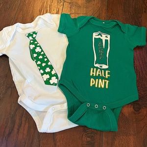 💚HP💚 ☘️SET OF TWO☘️ St. Patty’s Day Onesies! Size 6 Months